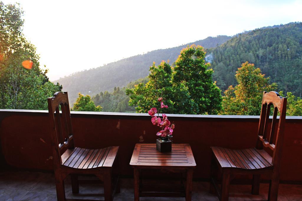 Aryautama Garden Villa Munduk Zimmer foto